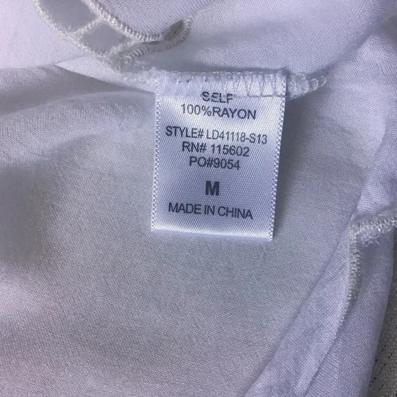 Lush Swim Cover Up Woman’s Size Medium Floral Pattern Cutouts Bell Sleeves - Picture 9 of 14